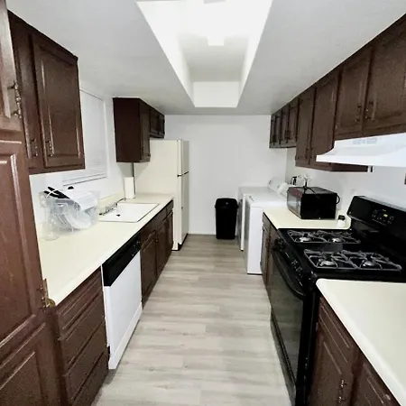 2 To 6 Bedroom Walk To Strip Mgm Casino Shop Club Las Vegas Exterior photo